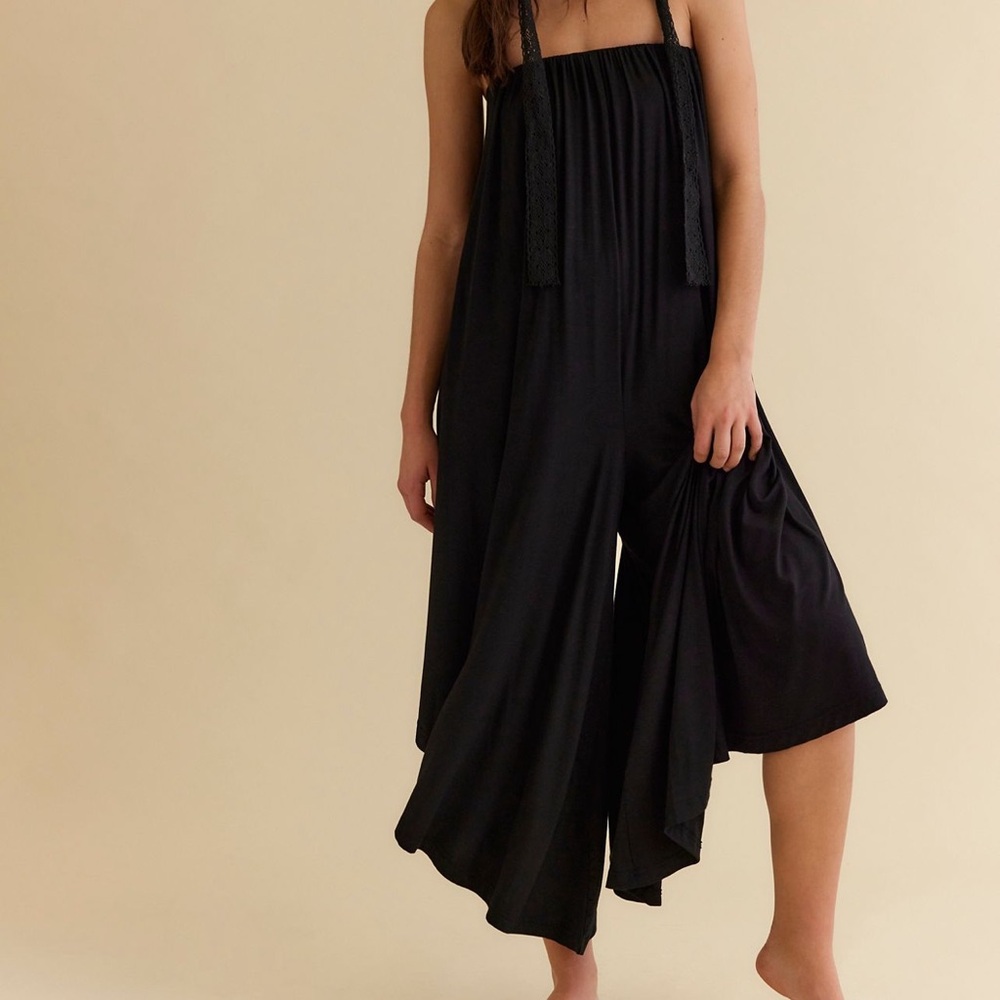 Free People FREE-EST Black Wide-Leg Jumpsuit NWT SZ XS